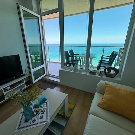 Apartmán Peaceful Seascape, 50m To The Bjala