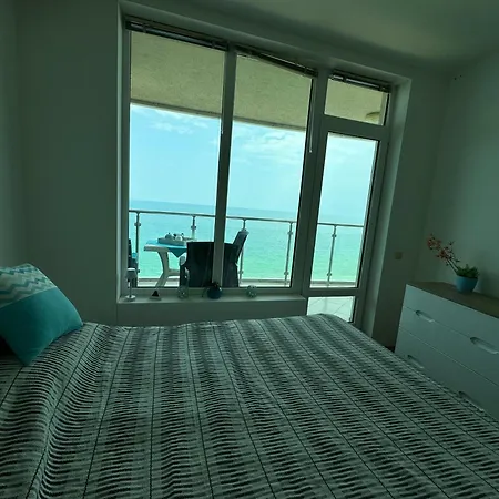 アパート Stunning Seaview - 50m To The