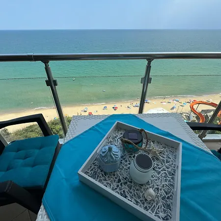 アパート Stunning Seaview - 50m To The ビャラ